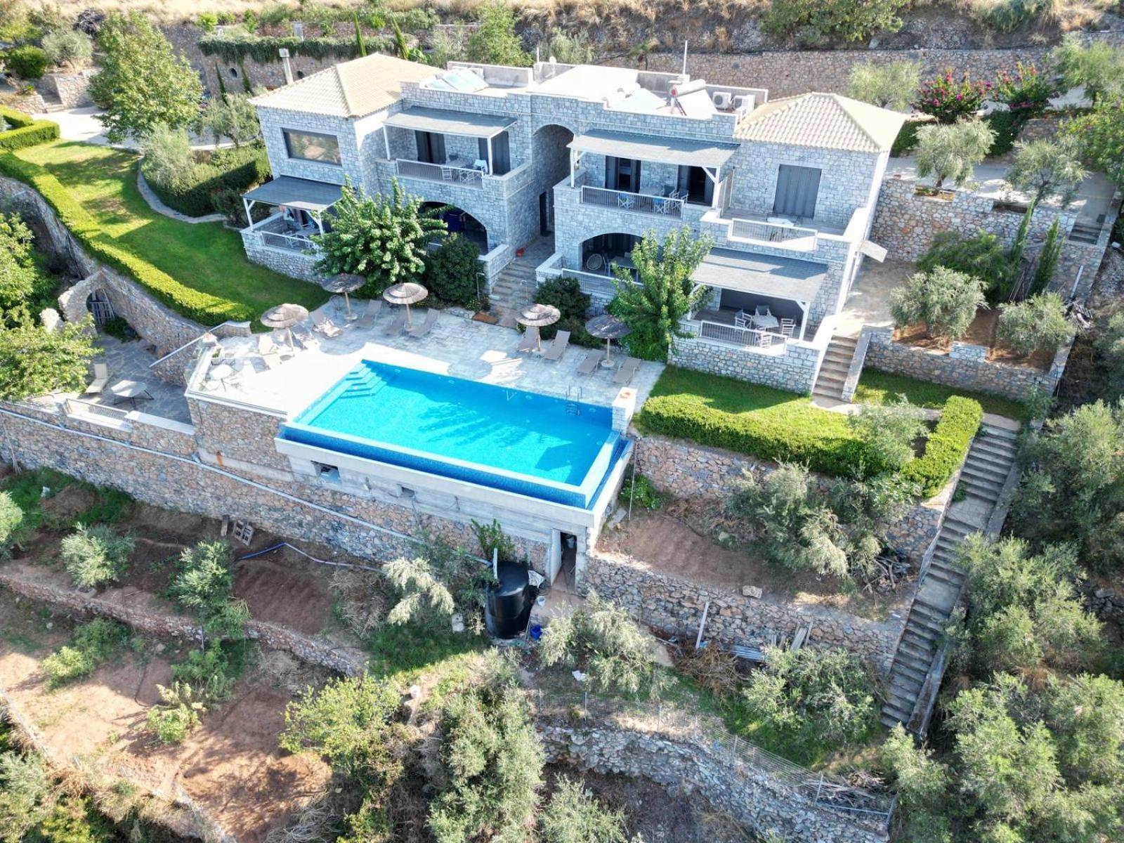 Ferienwohnung Petra Thea Kalamata Exterior foto