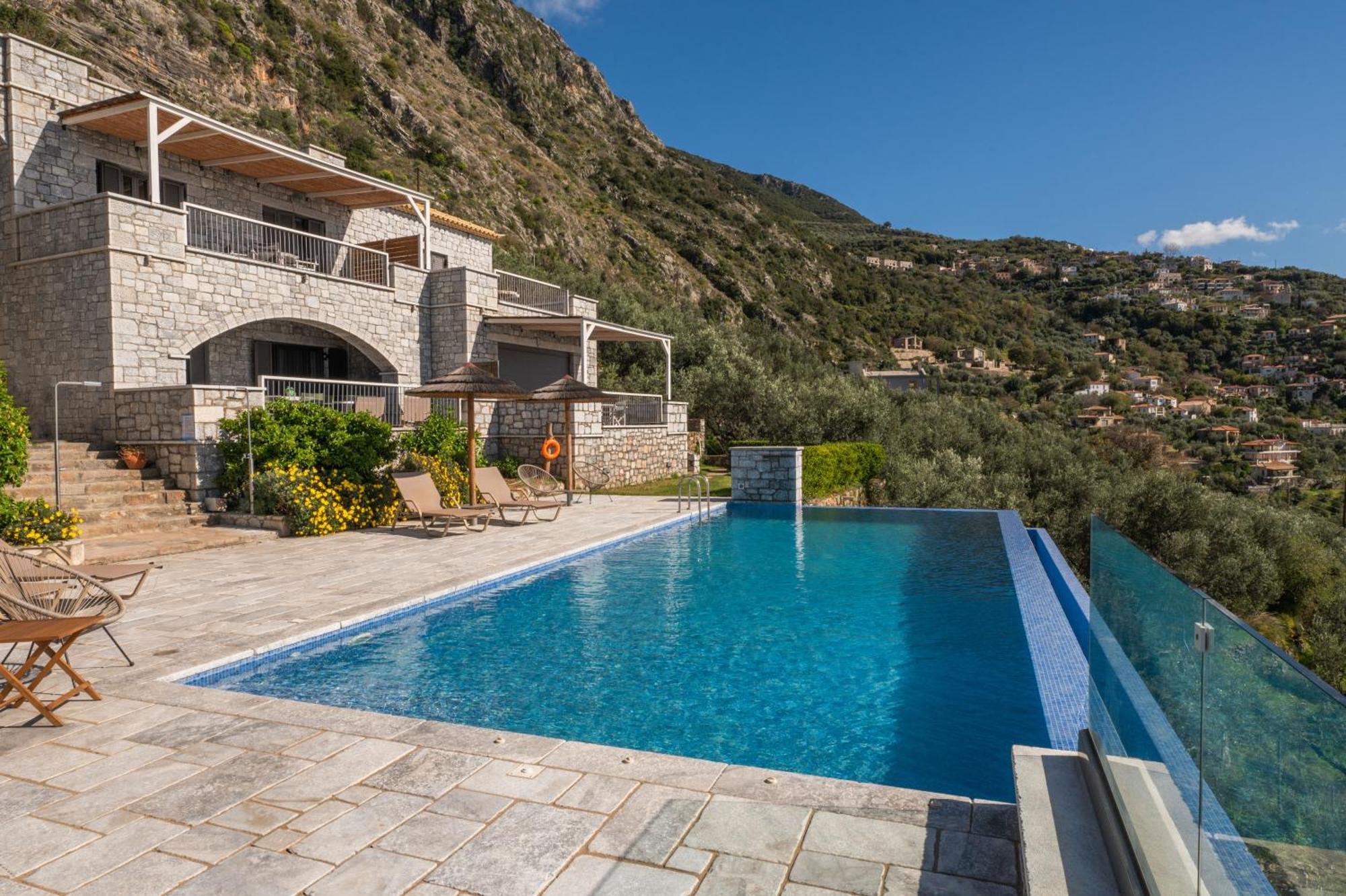 Ferienwohnung Petra Thea Kalamata Exterior foto