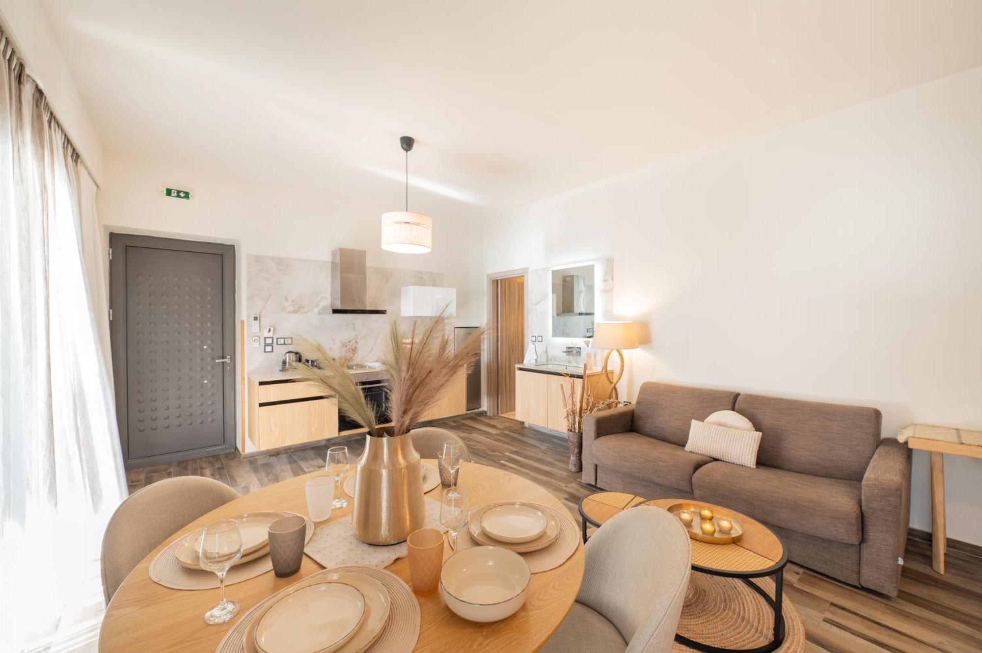 Ferienwohnung Petra Thea Kalamata Exterior foto