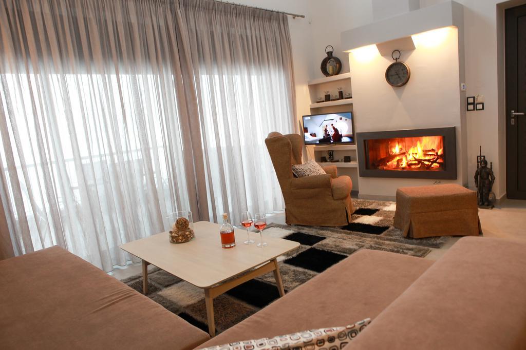 Ferienwohnung Petra Thea Kalamata Exterior foto